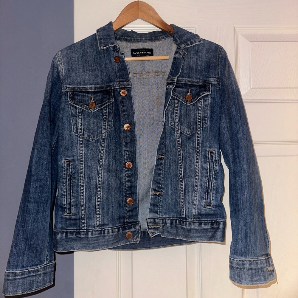 Lucky brand Jean jacket size S NWOT
